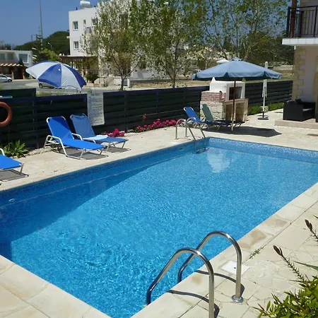 Apartment Avra Family Maisonettes Polis