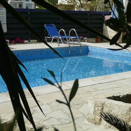 Avra Family Maisonettes Apartment *