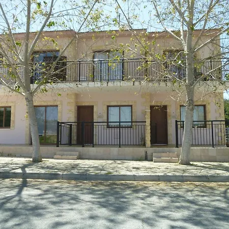 Avra Family Maisonettes * Πόλη