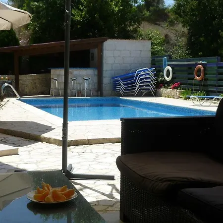 Avra Family Maisonettes Apartment Polis