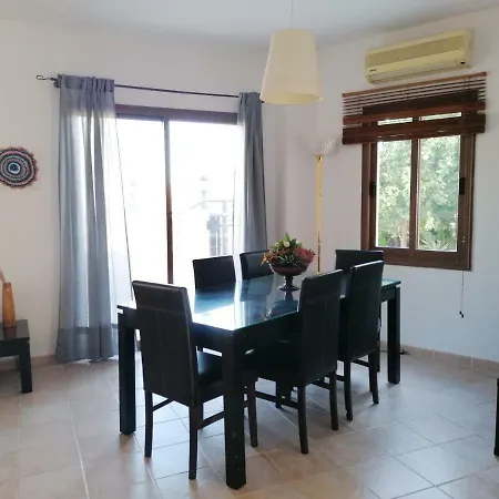 Avra Family Maisonettes Apartment *