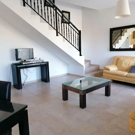 Διαμέρισμα Avra Family Maisonettes *